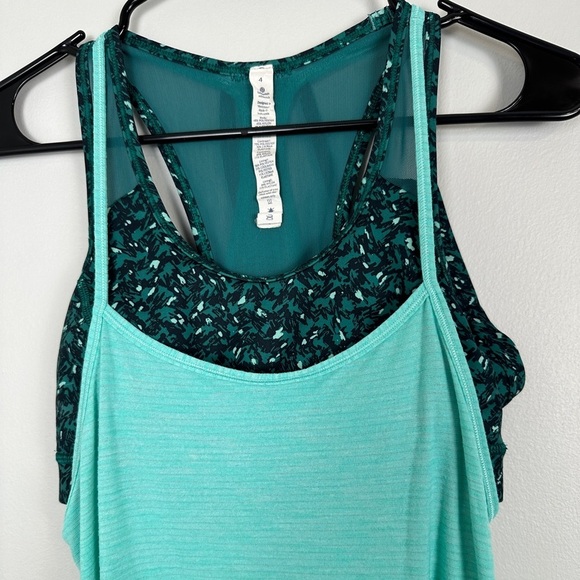 Lululemon Tough It Out Tank Top With Built In Bra Womens Size 4 Blue Yoga - Picture 2 of 3